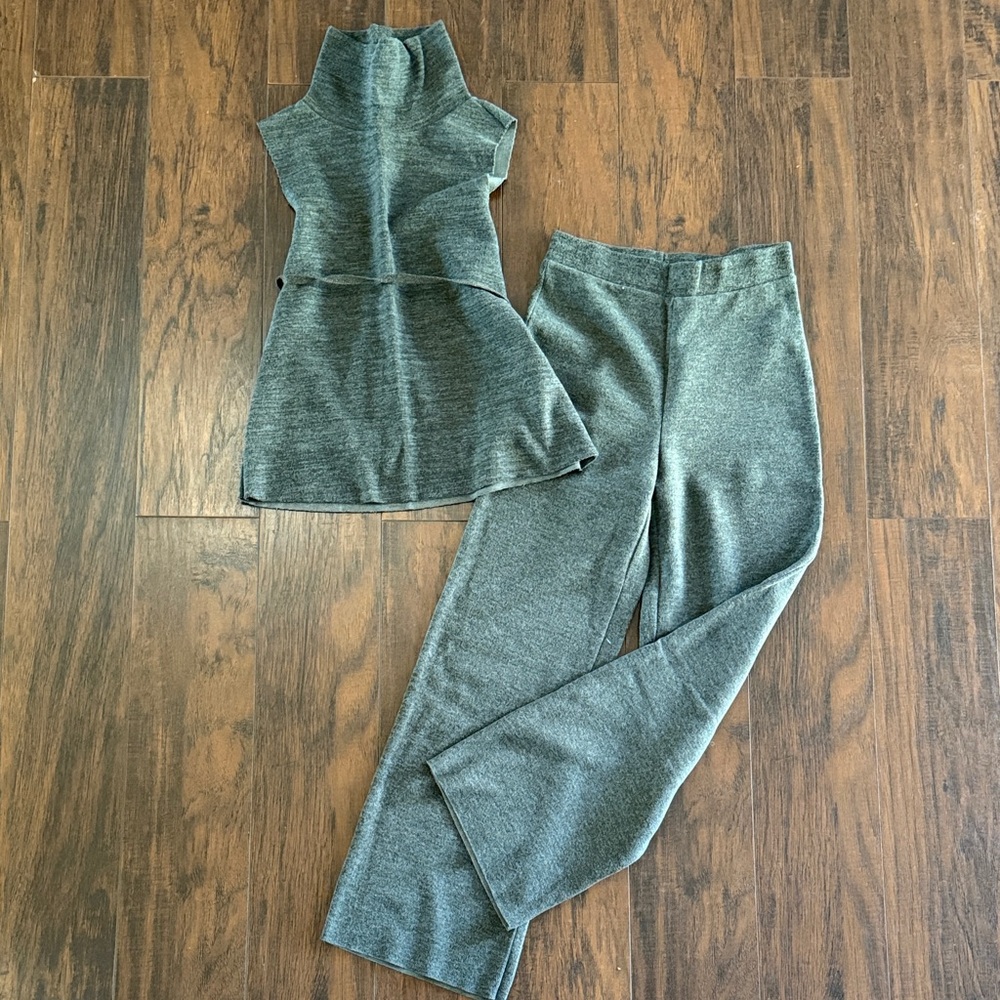 Zara Gray Women's Pants and Top Set